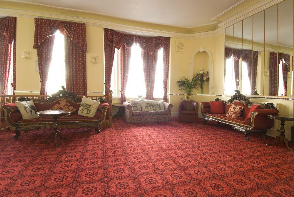 Albany Lions Hotel 伊斯特布恩 外观 照片