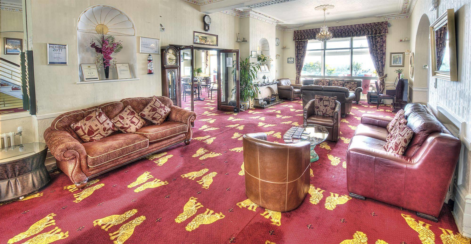 Albany Lions Hotel 伊斯特布恩 外观 照片